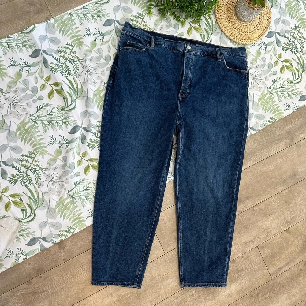 Old Navy Plus Women's Extra High Rise Jeans Sky Hi Straight Secret Slim Pockets